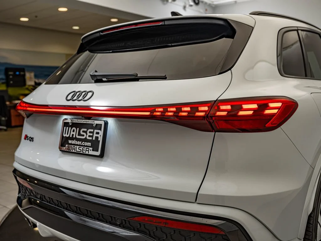 New 2026 Glacier White Metallic Audi Premium Plus image 15