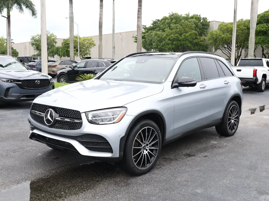2022 Mercedes-Benz GLC