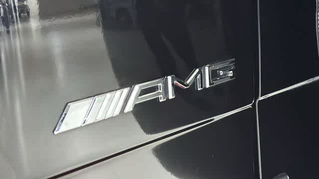 Used 2016  Mercedes-Benz AMG® G 63 image 11