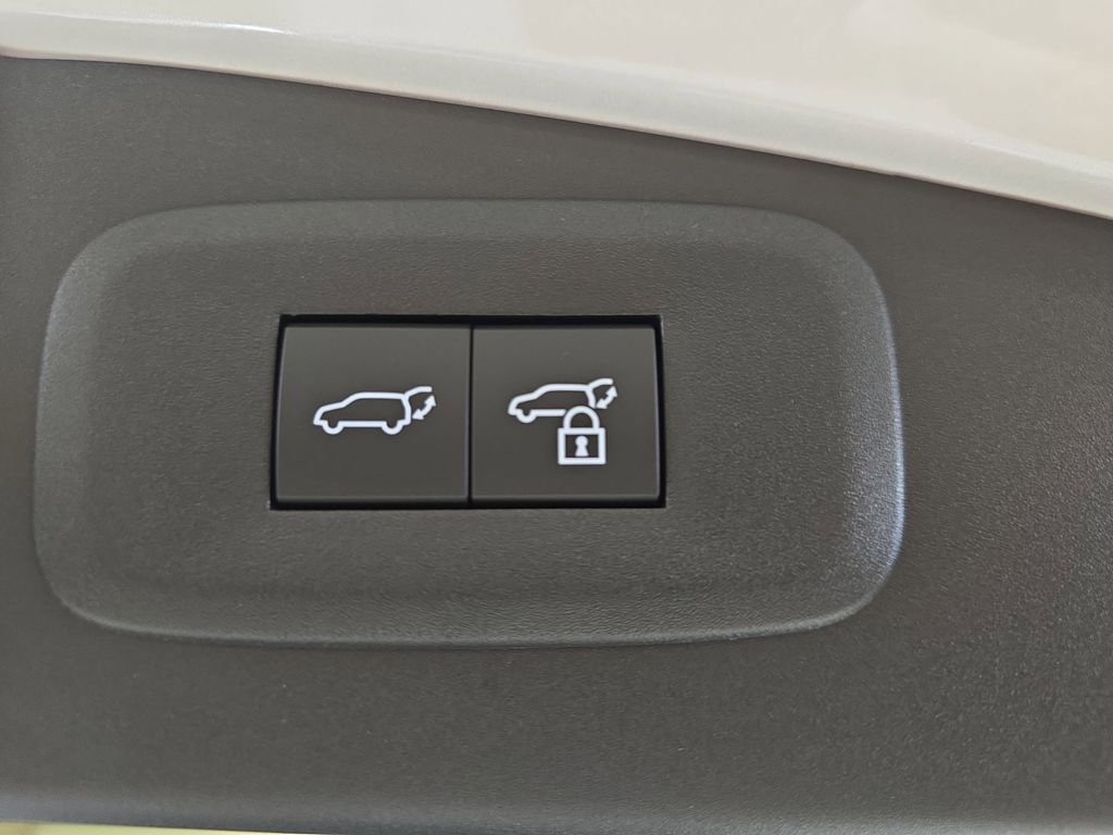 New 2026 Oxygen White Lexus PREMIUM AWD image 13