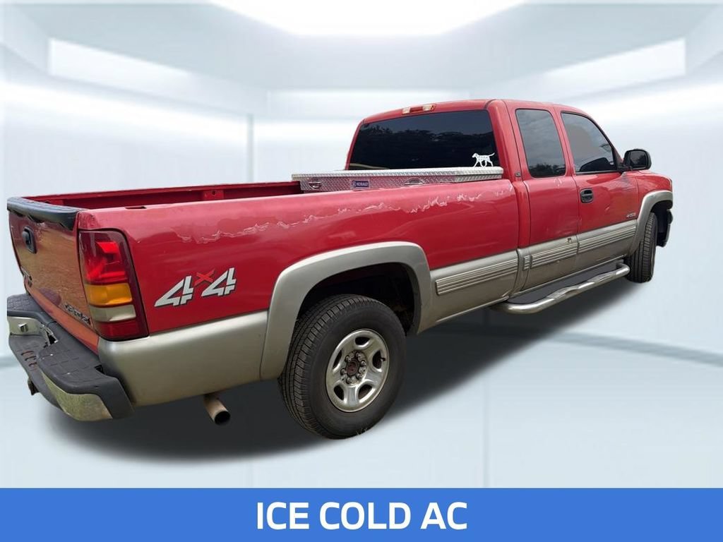 Used 2000 Victory Red Chevrolet LS image 4