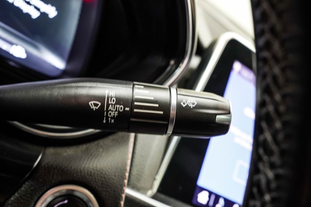 Used 2023 Red Cadillac V-Series image 37