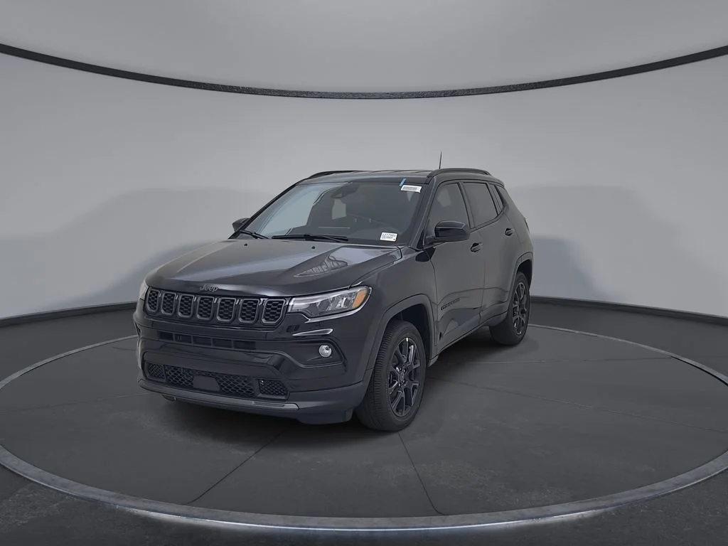 New 2026 Diamond Black Crystal Pearlcoat Jeep Latitude image 6