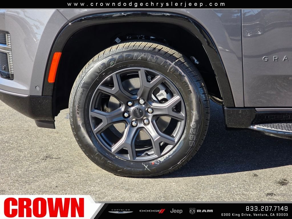 New 2026 Baltic-Gray Metallic Clear-Coat Exterior Paint Jeep Limited Altitude image 9
