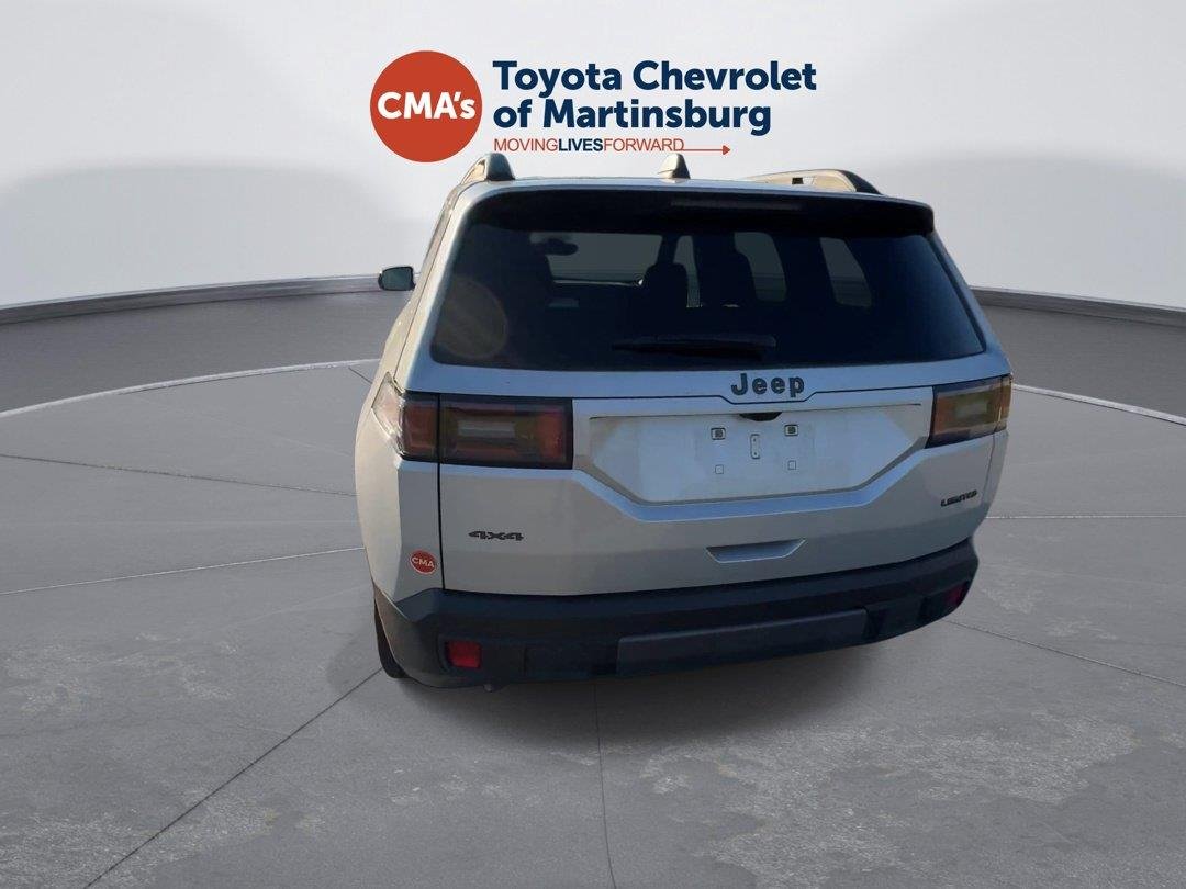 Used 2026 Silver Zynith Clearcoat Jeep Limited image 4