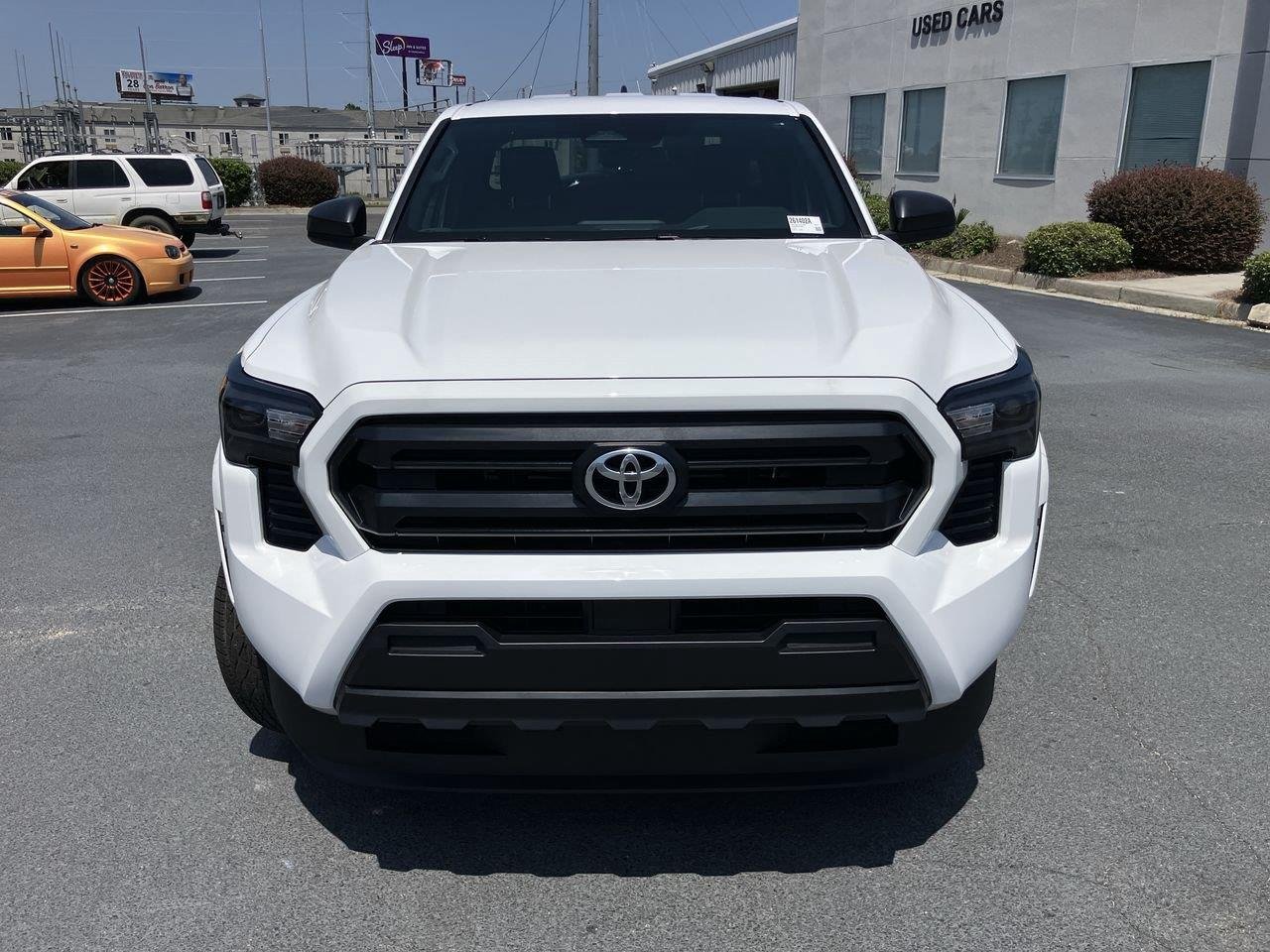 Used 2026 White (Ice Cap) Toyota SR Access Cab image 8