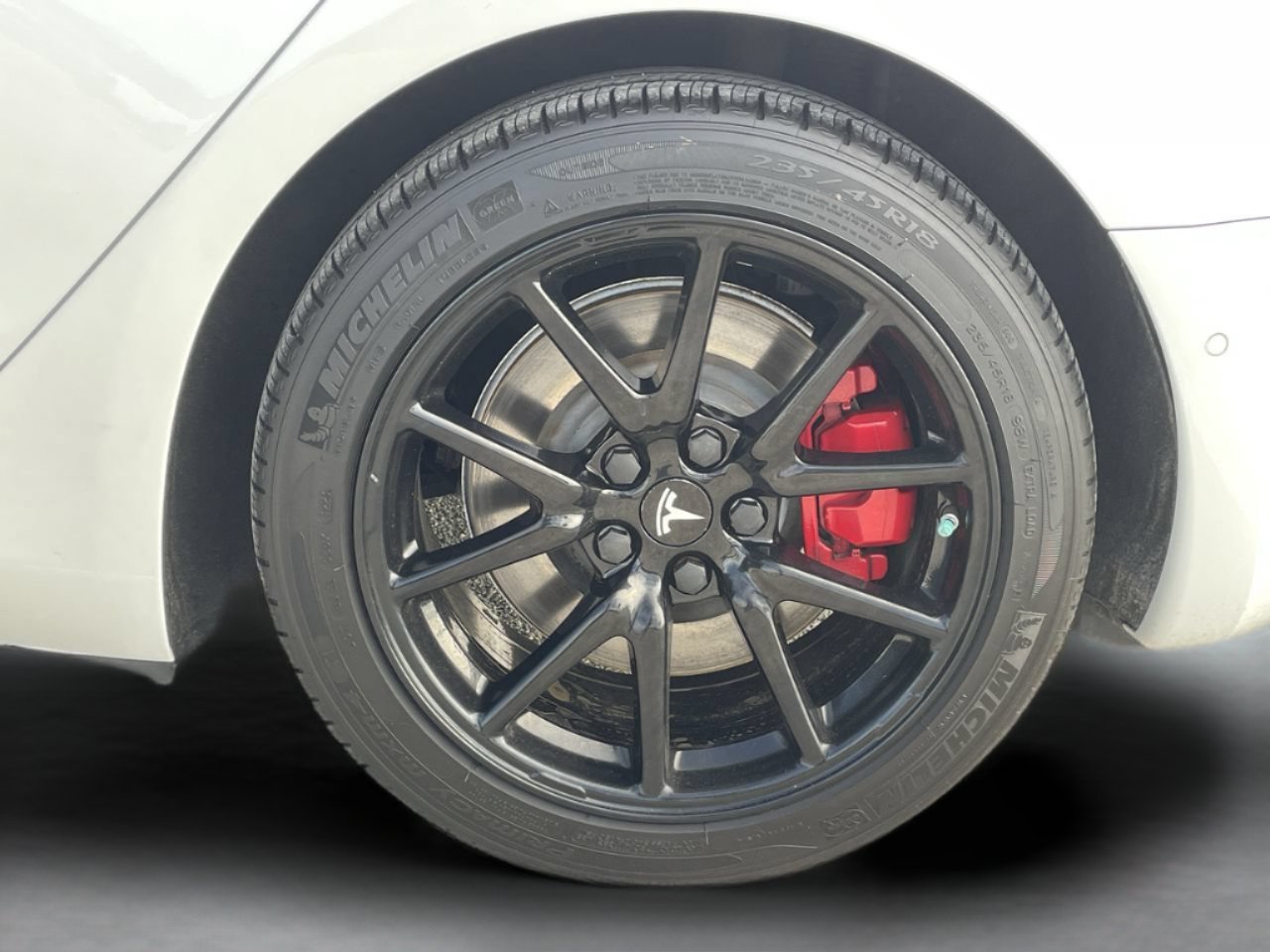 Used 2019 Pearl White Multi-Coat Tesla Standard image 30