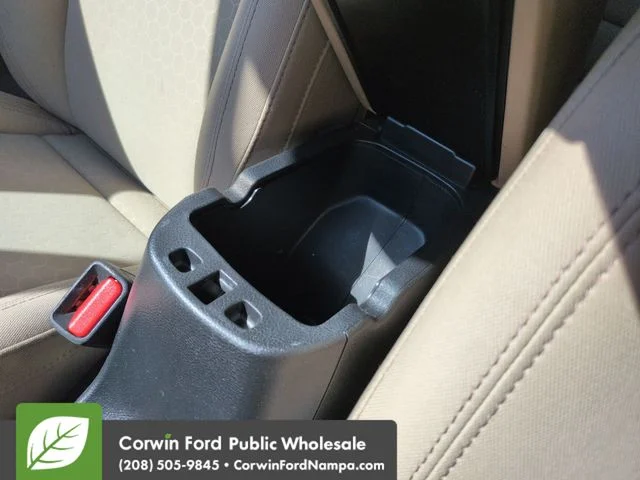 Used 2018 Billet Silver Metallic Clearcoat Jeep  image 20