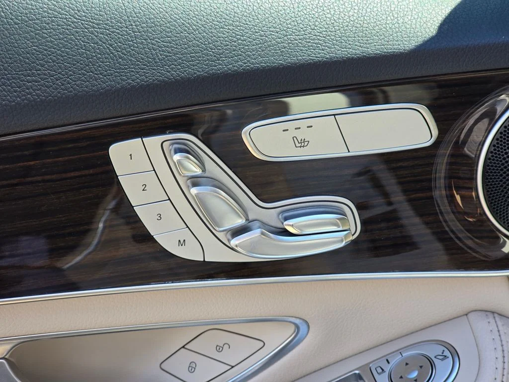 Used 2017 White Mercedes-Benz C 300 image 32