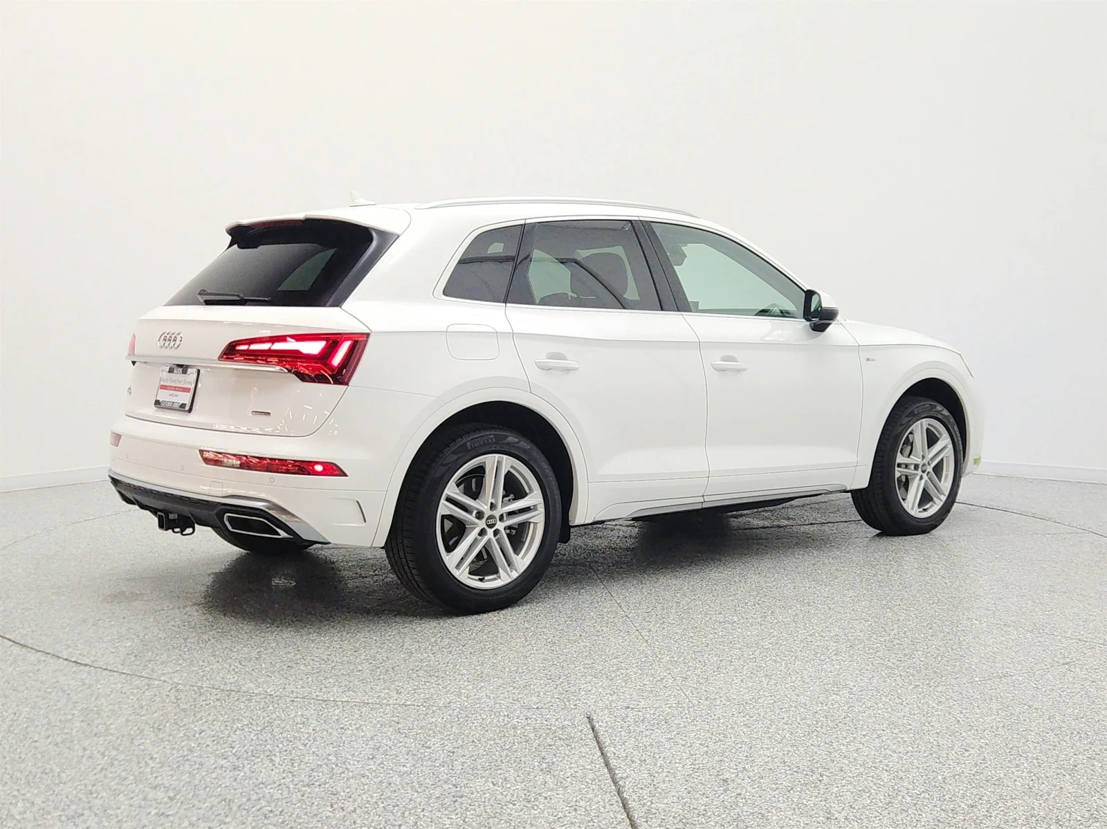 Used 2023 Ibis White Audi S line Premium Plus 55 TFSI e quattro image 5