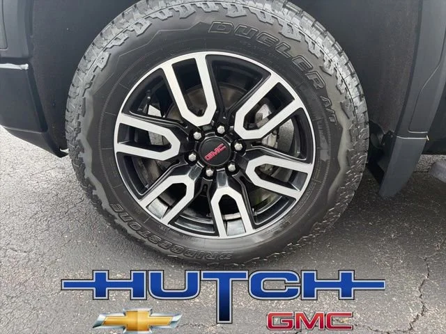 Used 2021 ONYX BLACK GMC AT4 image 9