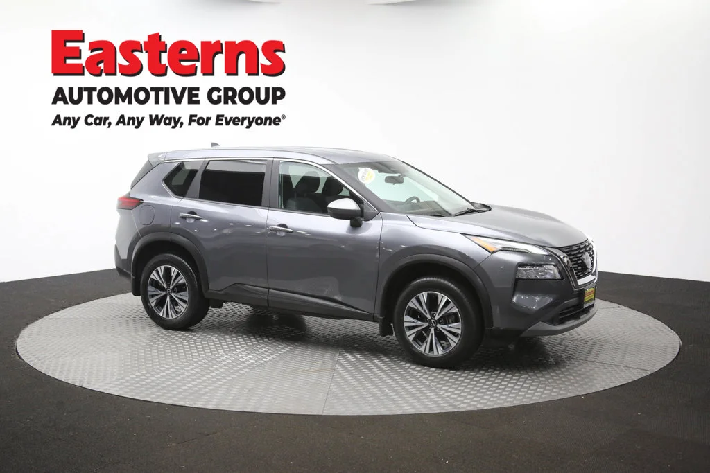 Used 2023 Gray Nissan SV image 47