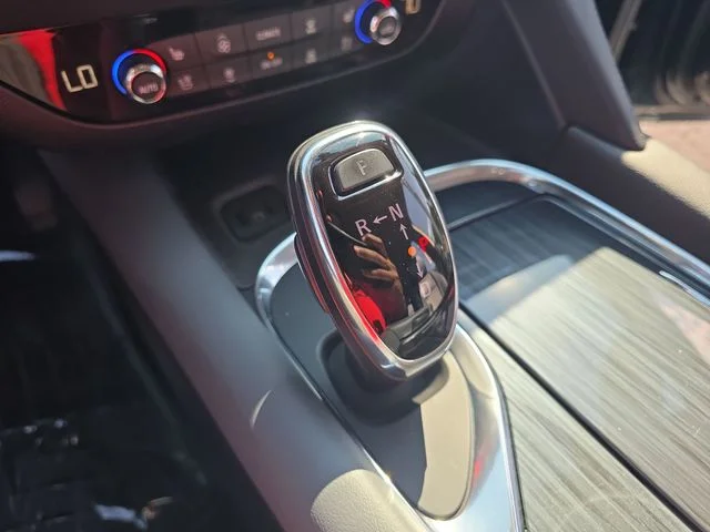 Used 2018 Gray Buick Premium Group image 27