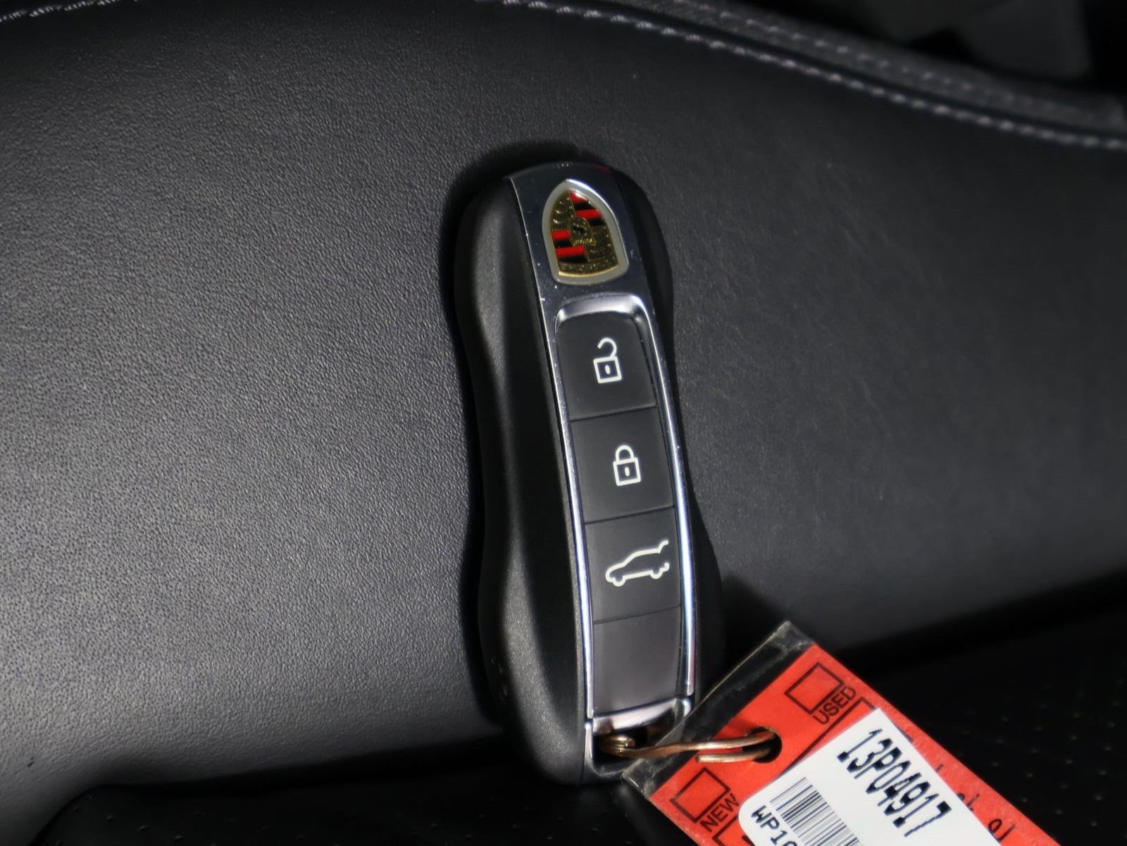 Certified Used 2023 Chalk Porsche  image 34