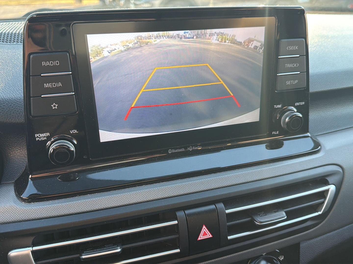 Used 2021 Snow White Pearl Kia LX image 14