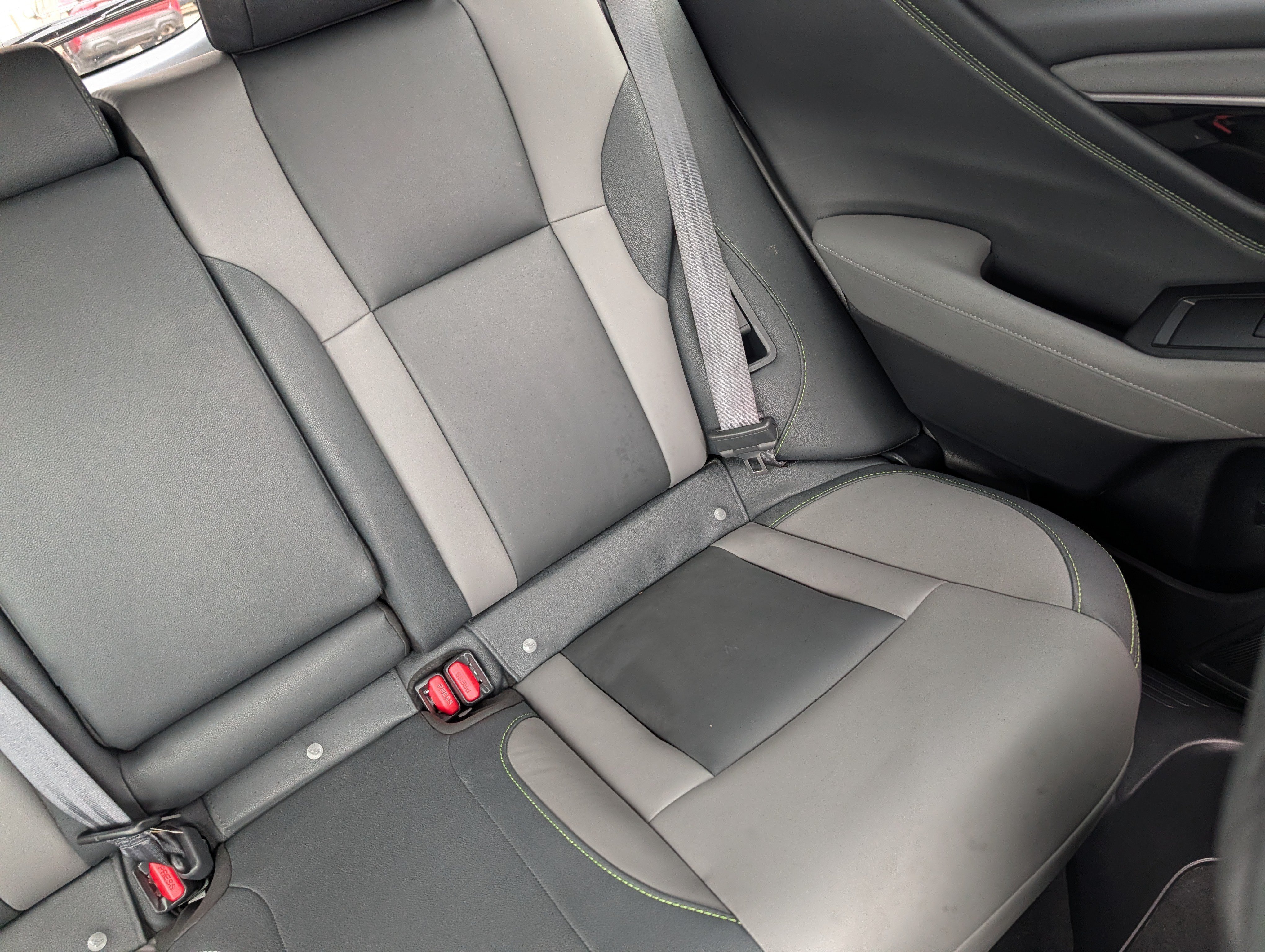 Used 2025 Crystal Black Silica Subaru Onyx Edition image 14