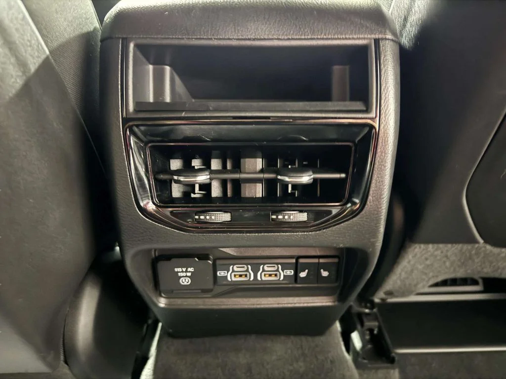 Used 2023 Bright White Clearcoat Jeep Overland image 18
