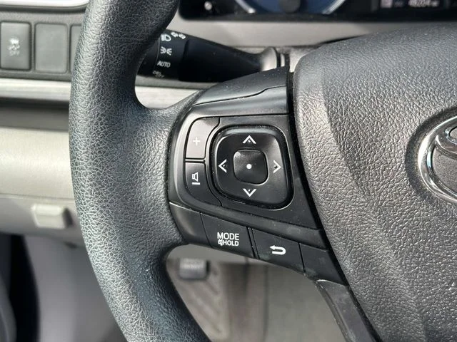 Used 2017 Gray Toyota LE image 22