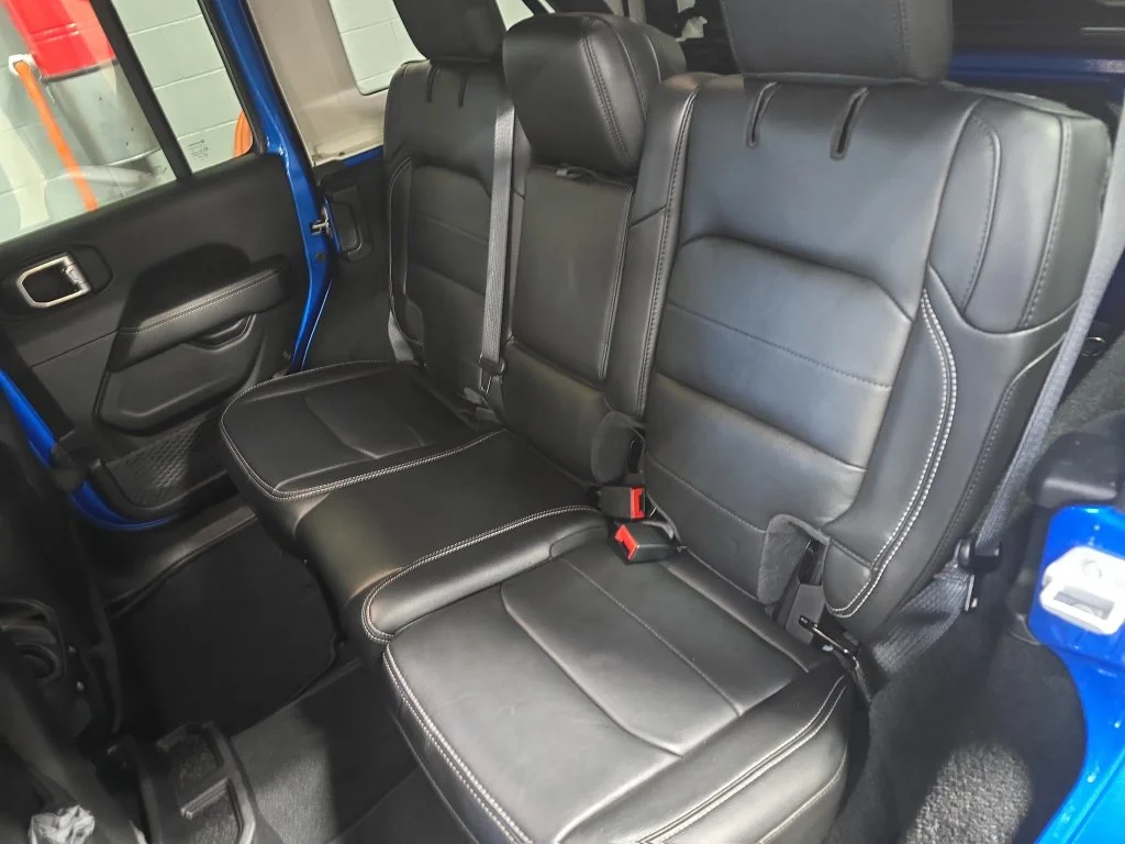 Certified Used 2022 Blue Jeep Unlimited Sahara image 15
