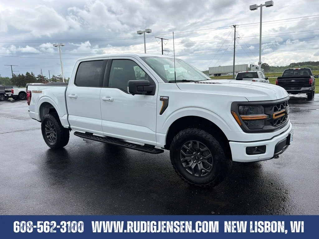 New 2026 Oxford White Ford Tremor® image 7