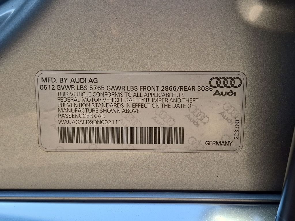 Used 2013  Audi 3.0T image 32