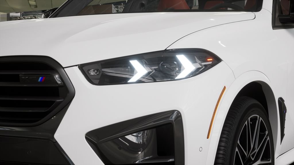New 2026 Alpine White BMW Competition image 33