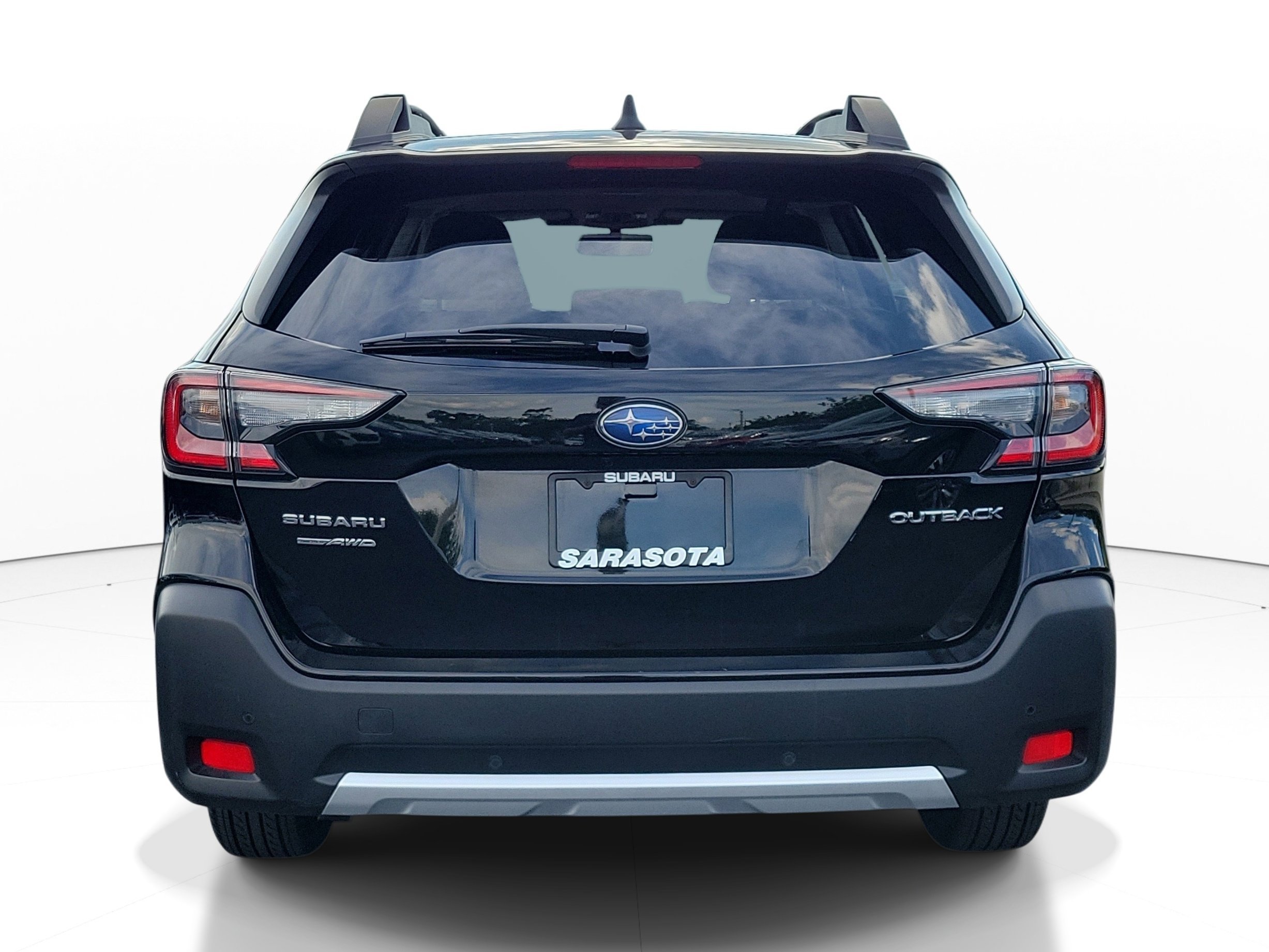 Used 2025 Crystal Black Silica Subaru Limited image 4