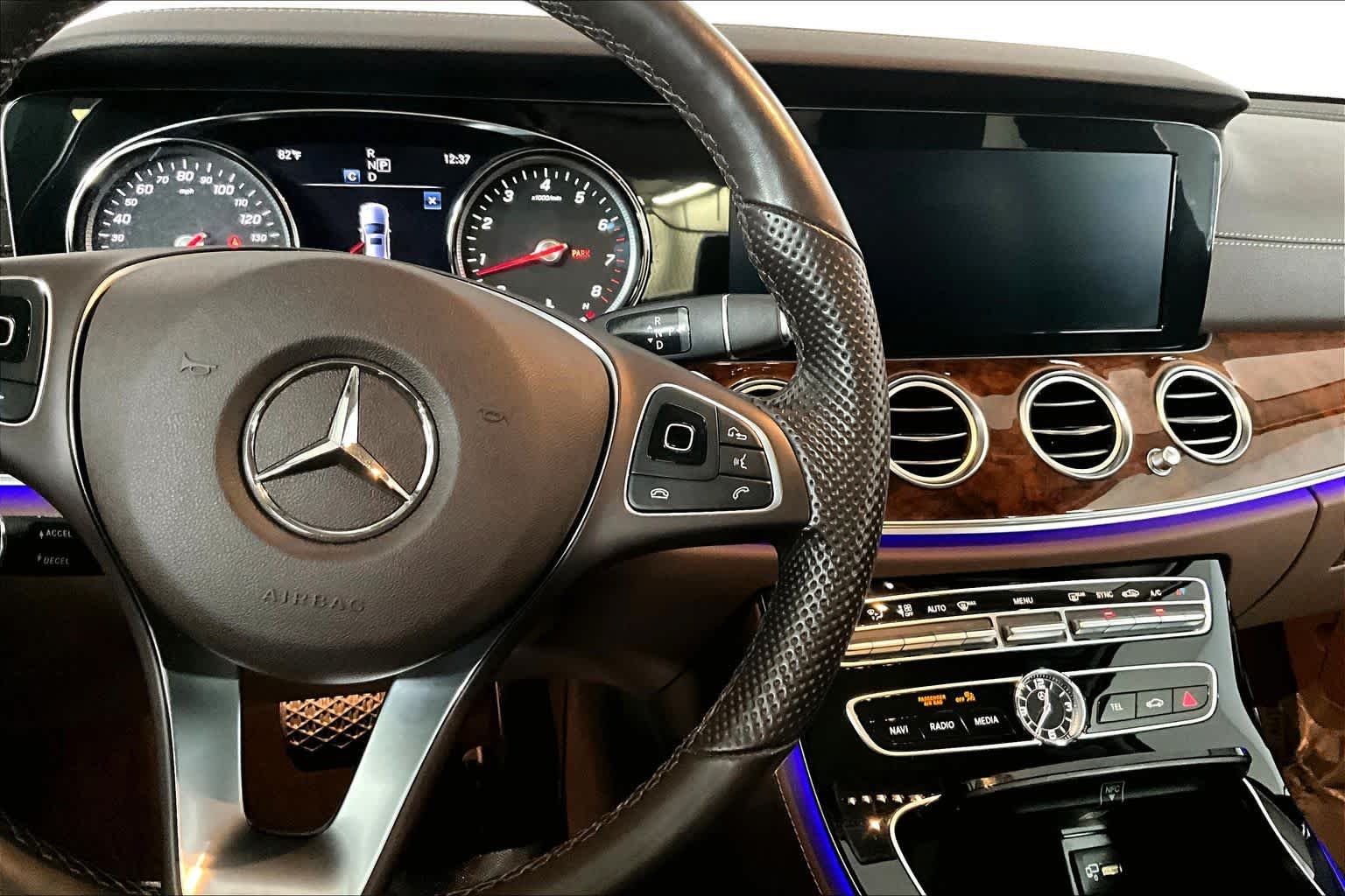 Used 2018 Black Mercedes-Benz E 400 image 25