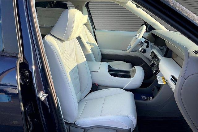 New 2027  Hyundai SEL FWD image 11