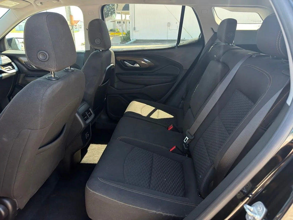 Used 2020 Black GMC SLE image 14