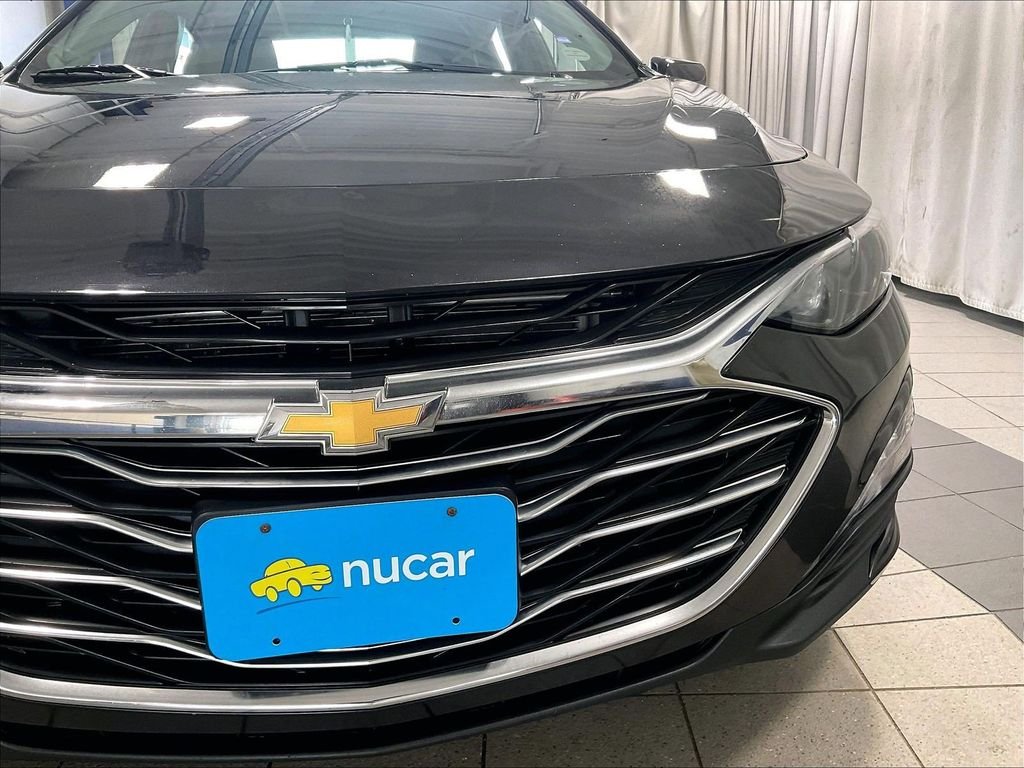 Used 2023 Gray Chevrolet LT image 31