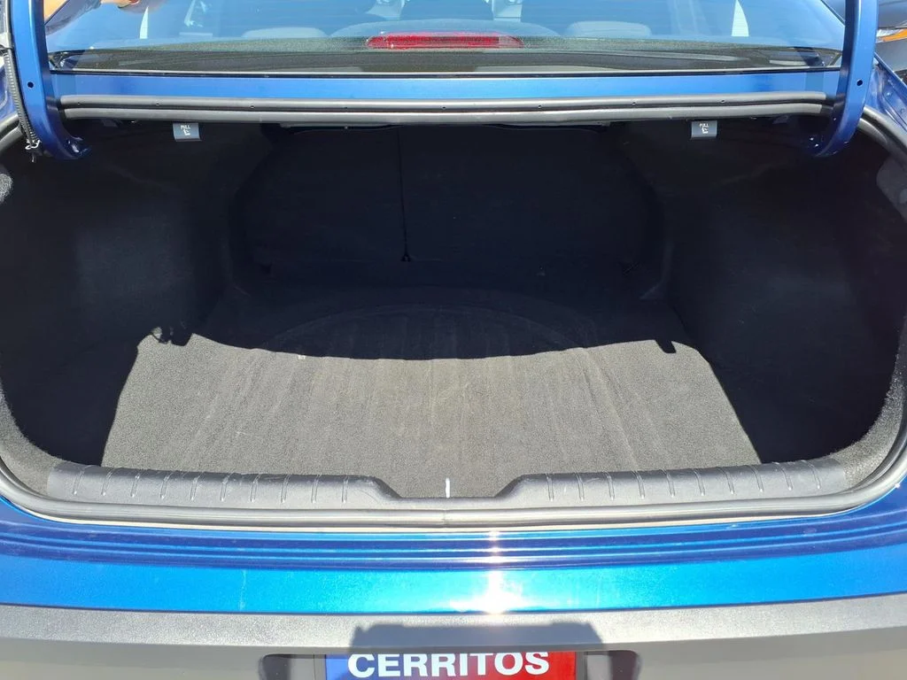 Used 2025 Blue Kia LXS image 23