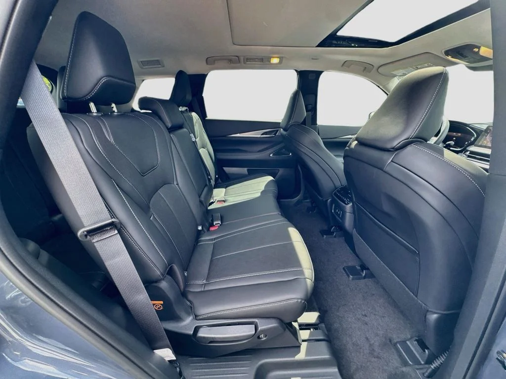 New 2027 Blue INFINITI LUXE image 30