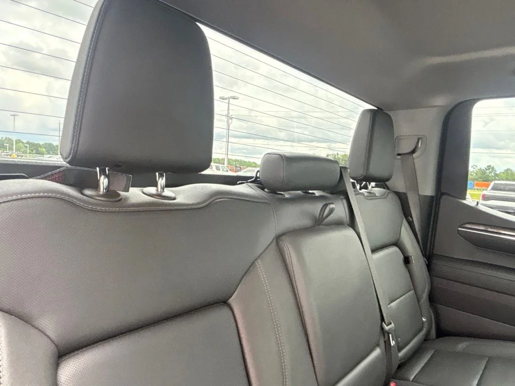 Used 2023 White Chevrolet LTZ image 28