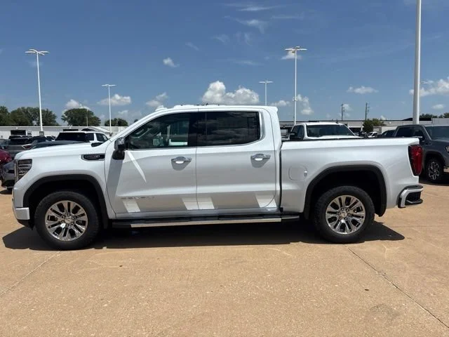 2026 GMC Sierra 1500 Denali - Photo 7