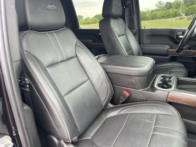 Used 2023 Black Chevrolet High Country image 24