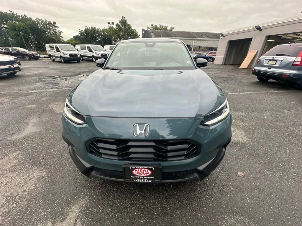 Used 2024  Honda Sport image 7