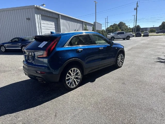 Used 2019 Blue Cadillac Luxury image 5