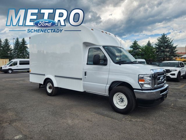 2025 Ford E-350SD Base