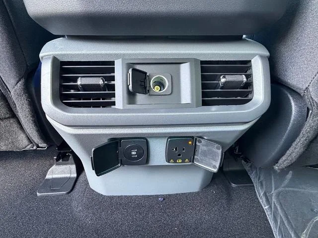 New 2026 Oxford White Ford XLT image 26