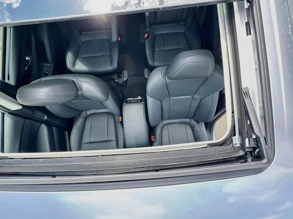 New 2027 Silver Subaru Onyx Edition Touring image 27