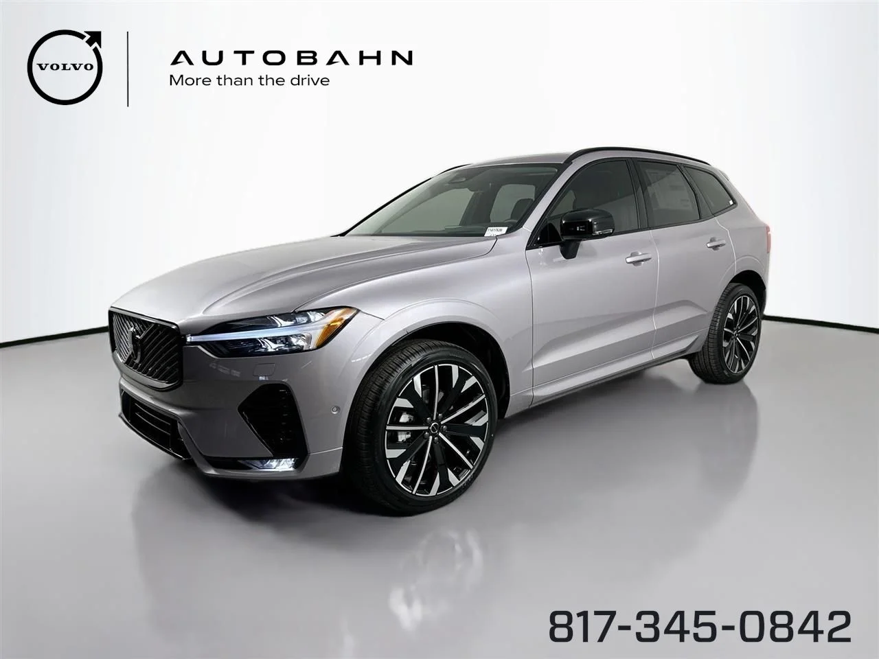 2026 Volvo XC60 B5 Ultra Dark AWD's photo