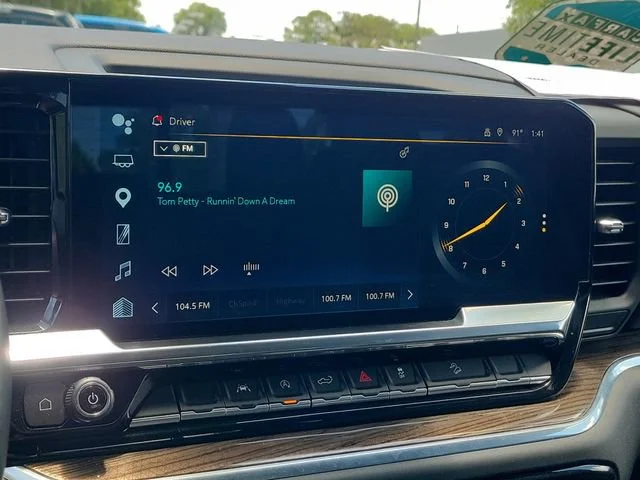 2022 Chevrolet Silverado 1500 LT - Photo 30