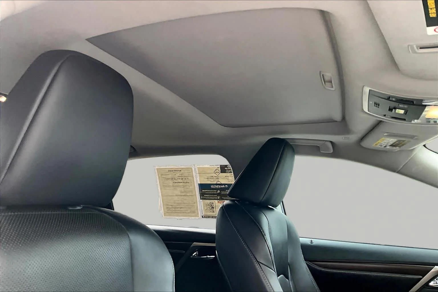 Used 2020 Atomic Silver Lexus  image 26