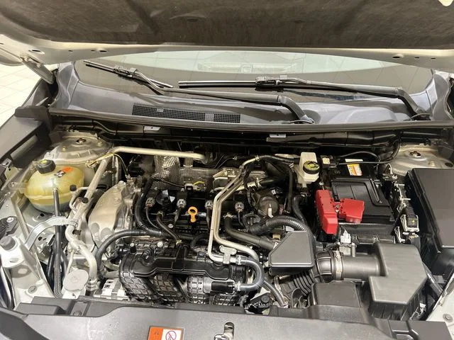 Certified Used 2025 Silver Mitsubishi Trail Edition image 27