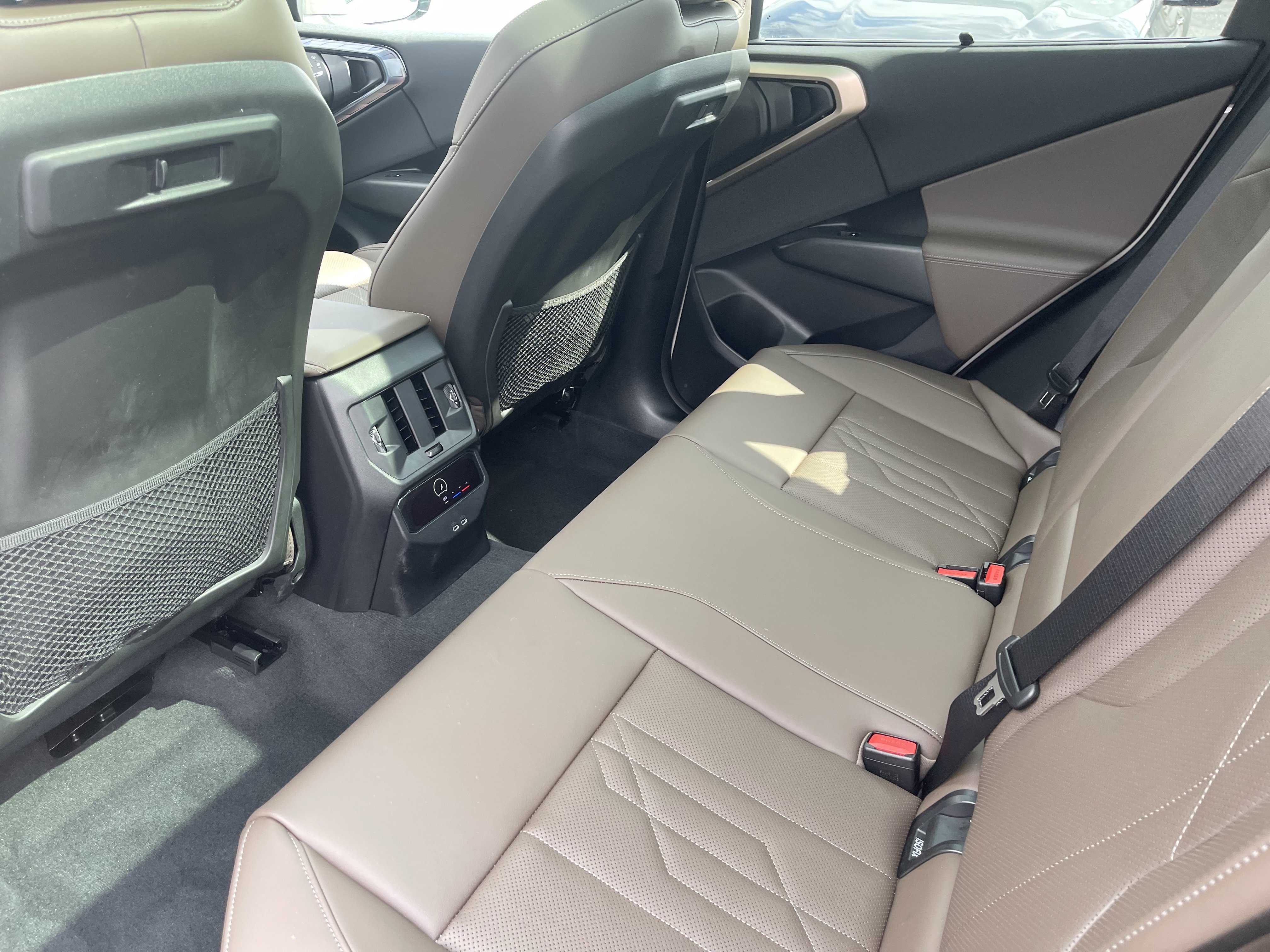 Certified Used 2025 Dune Grey Metallic BMW 30 xDrive image 16