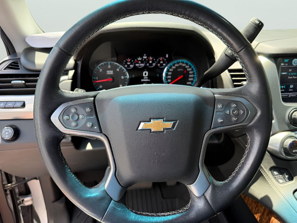Used 2020 Silver Ice Metallic Chevrolet Premier image 23
