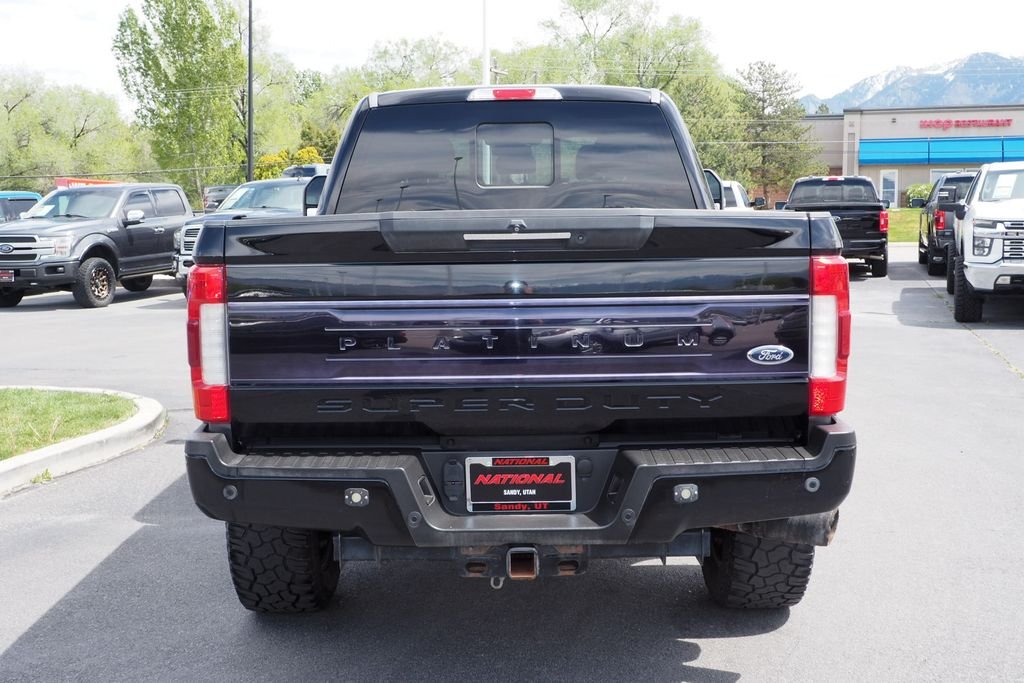 Used 2017 Black Ford Platinum image 5