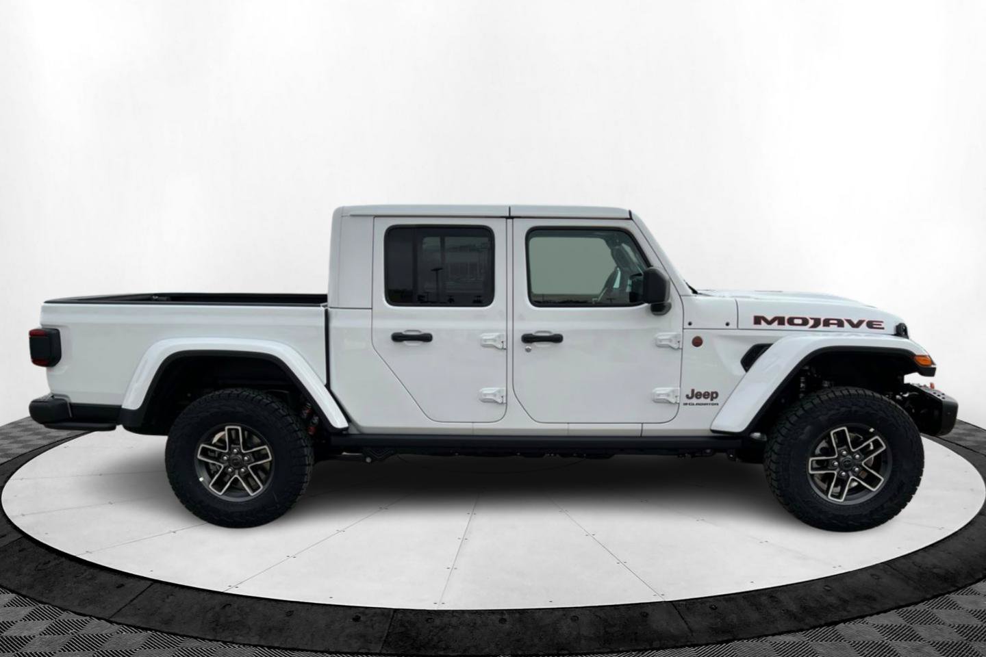 2026 Jeep Gladiator Mojave X - Photo 7