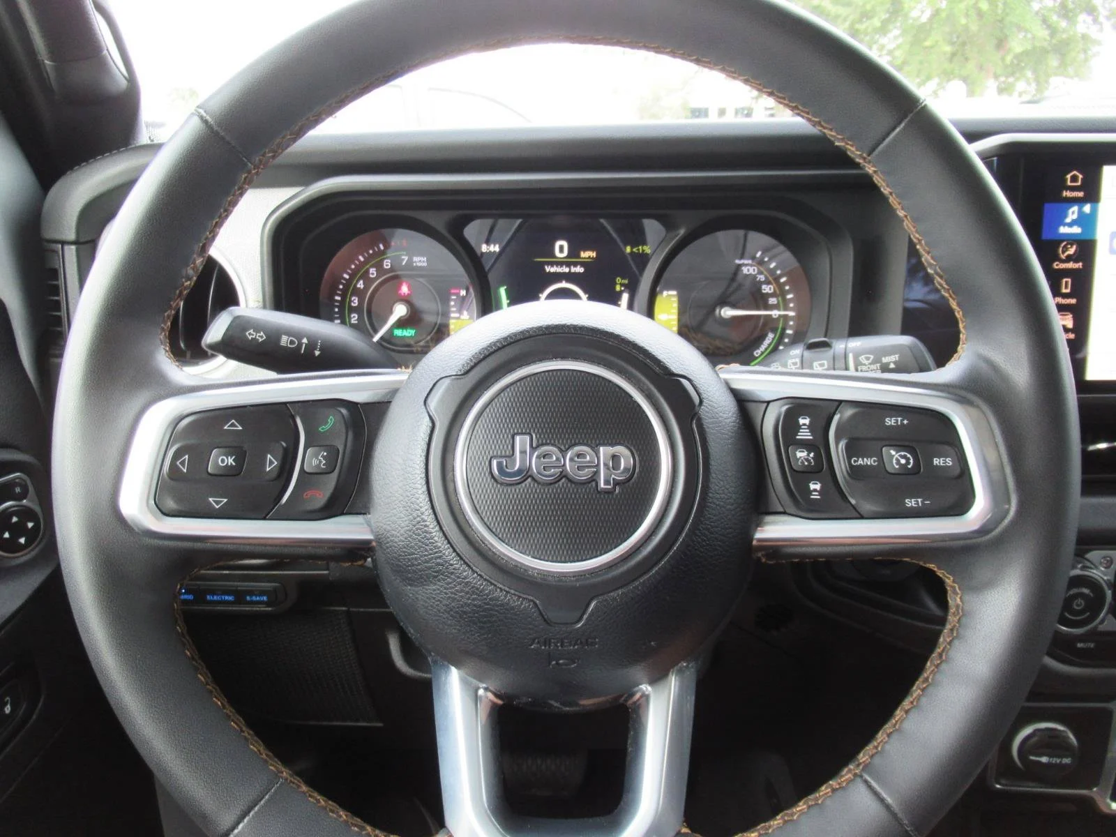 Certified Used 2024 Silver Jeep Sahara 4xe image 25